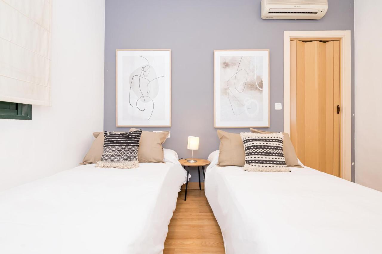 Bhost - Cinteria Apartment Malaga Luaran gambar